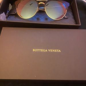 Brand new BOTTEGA VENETA Black Unisex Sunglasses